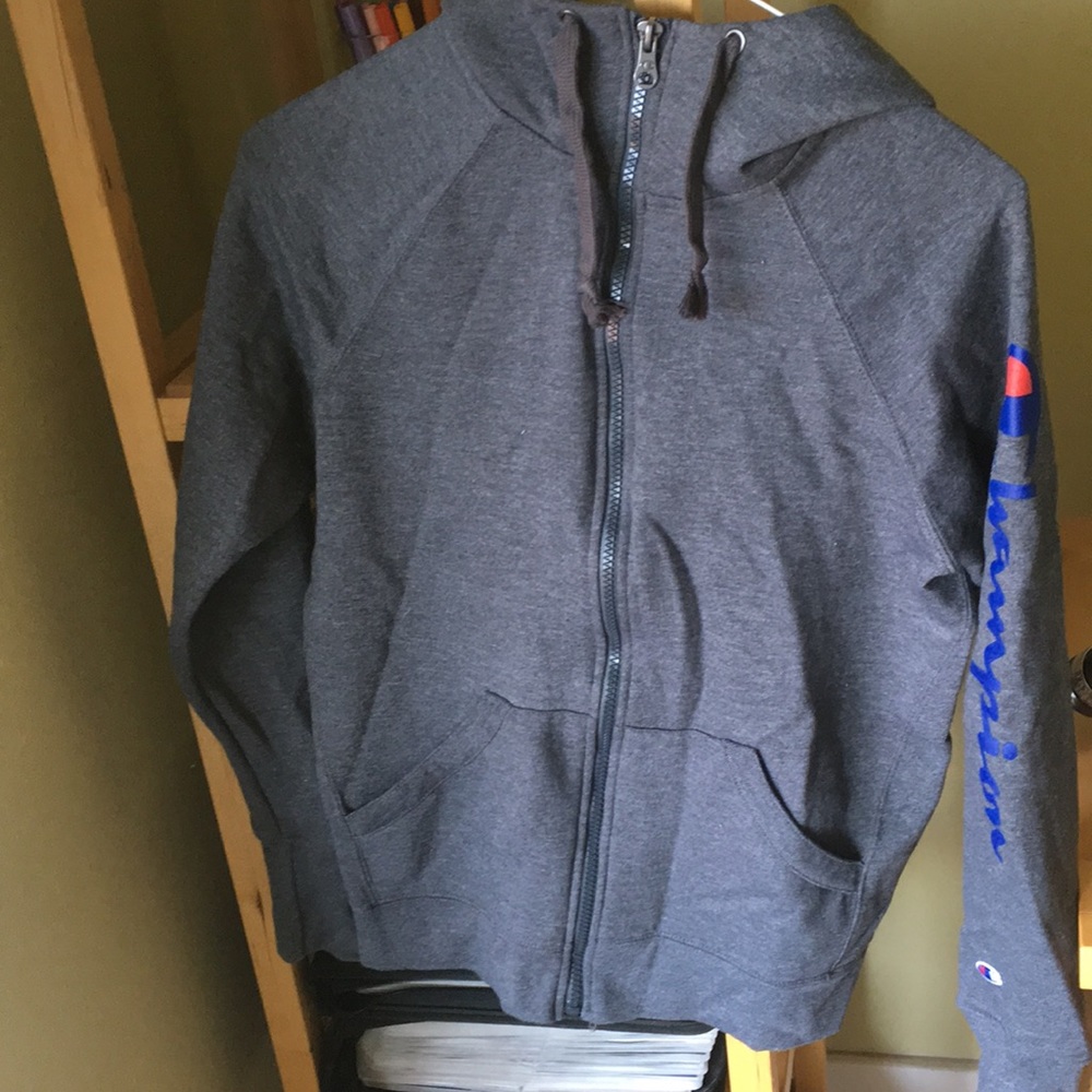 champion zip up!!